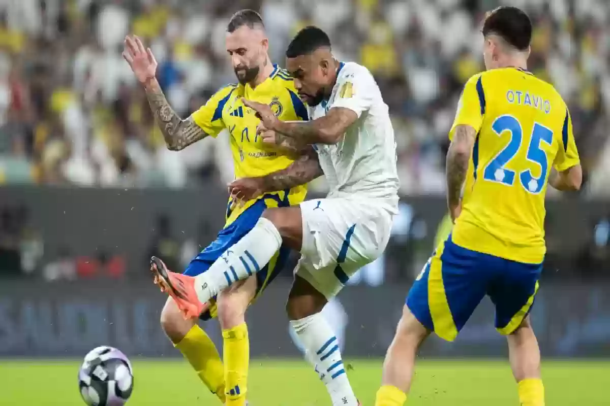 صورة تشعل الأزمة .. ثنائي الهلال يصدم مدرج الزعيم بعد ديربي النصر. 