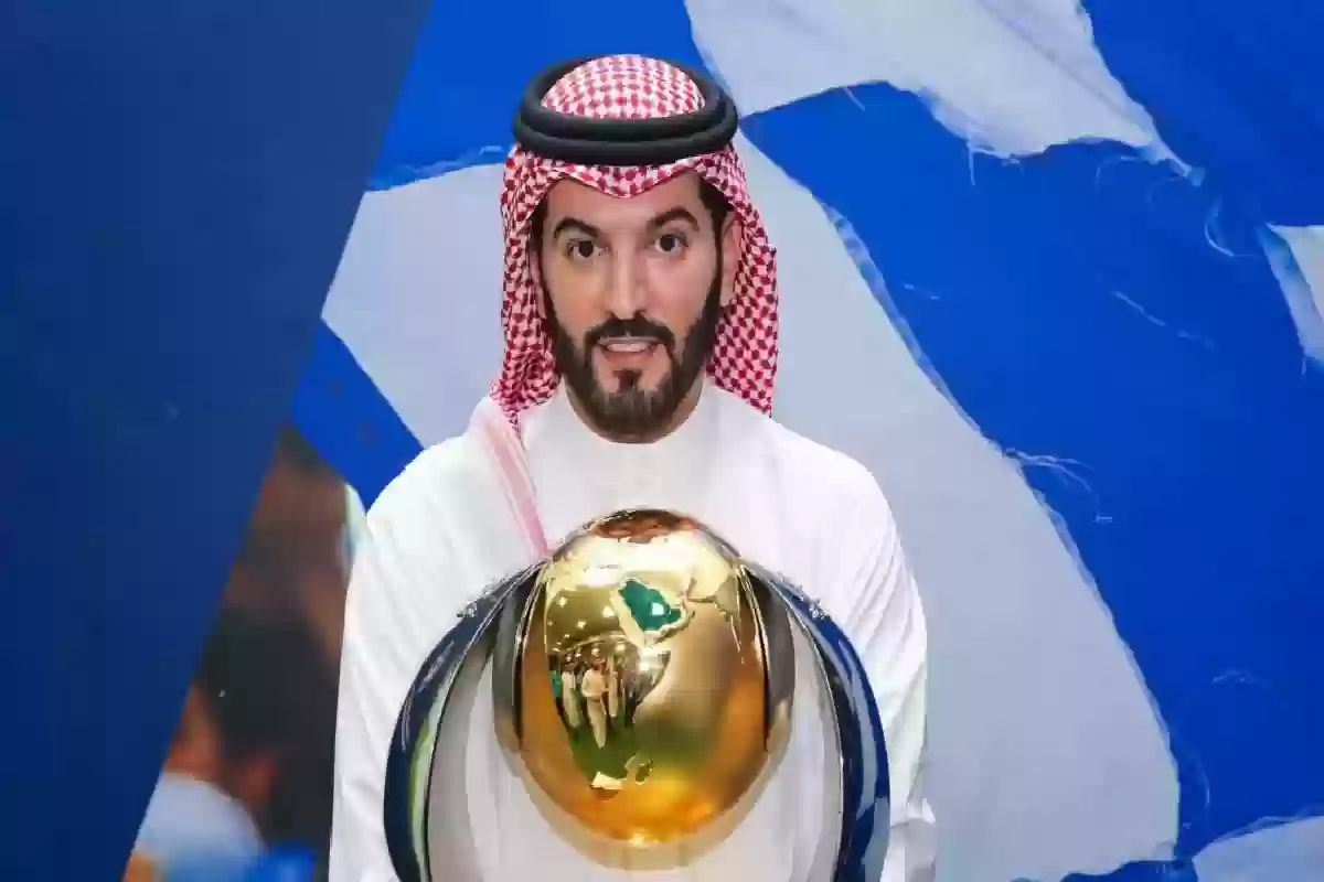 الأزمة تتصاعد! .. الهلال يحذر سعود عبد الحميد بشدة من التعامل مع هذا الشخص