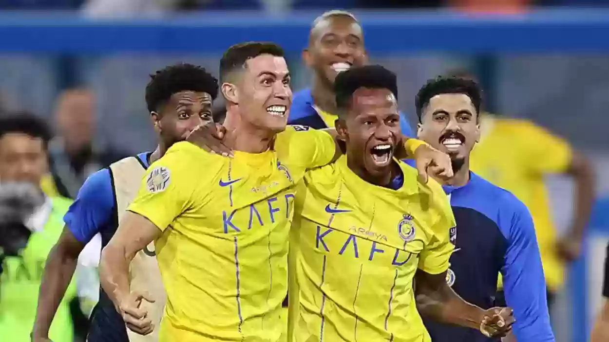 نجم النصر السعودي الأسبق يتغزل في نجم الهلال