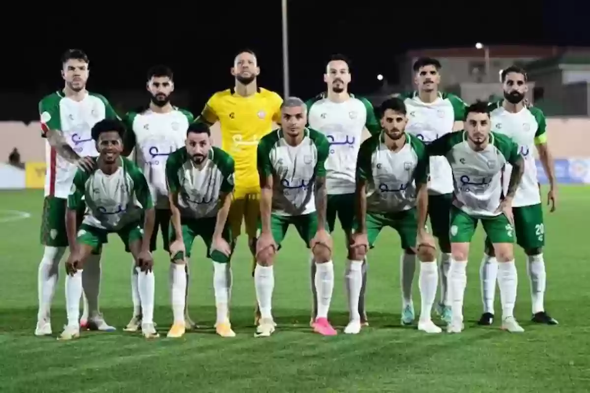 زكري يرد على هجوم العجمة بكلمات بسيطة تلقى دعم الجماهير السعودي