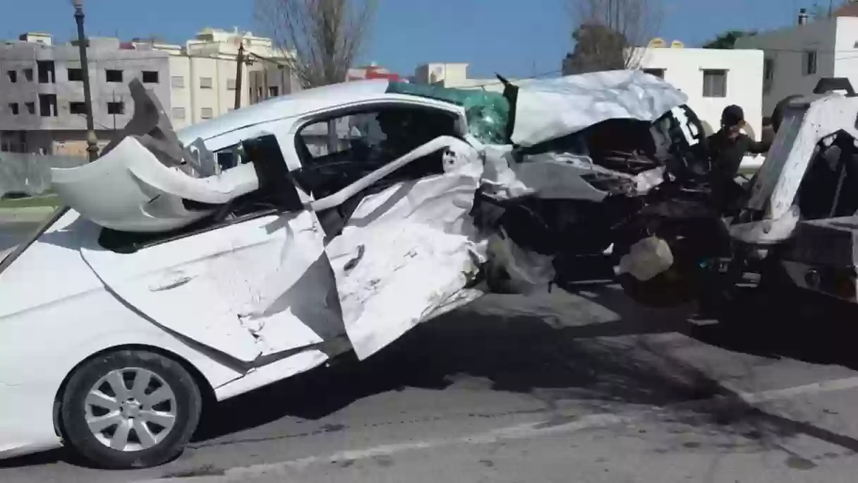 حادث مروري مروَّع بالمخواة | إصابات وجرحى إثر حادث مروري بين سيارتين في الجوَّة