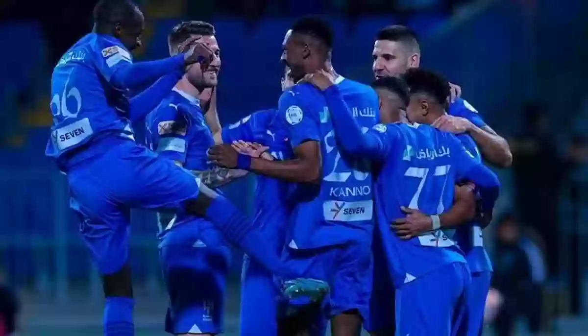 الهلال يُطالب بالتعاقد مع لاعب بديل عن جوهرة النادي