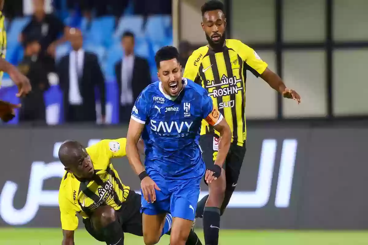 الاتحاد السعودي لديه فرصة تاريخية للثأر من الهلال السعودي بعد الخسائر 